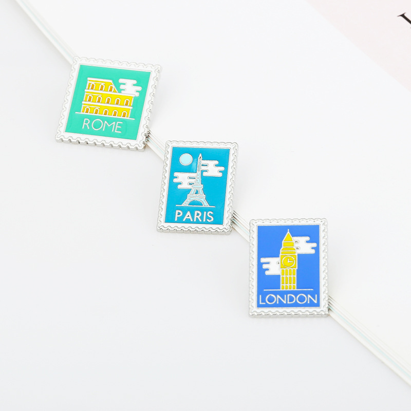 Fancy Album Alloy Badge Backpa - đánh giá và giá Travel Accessories London