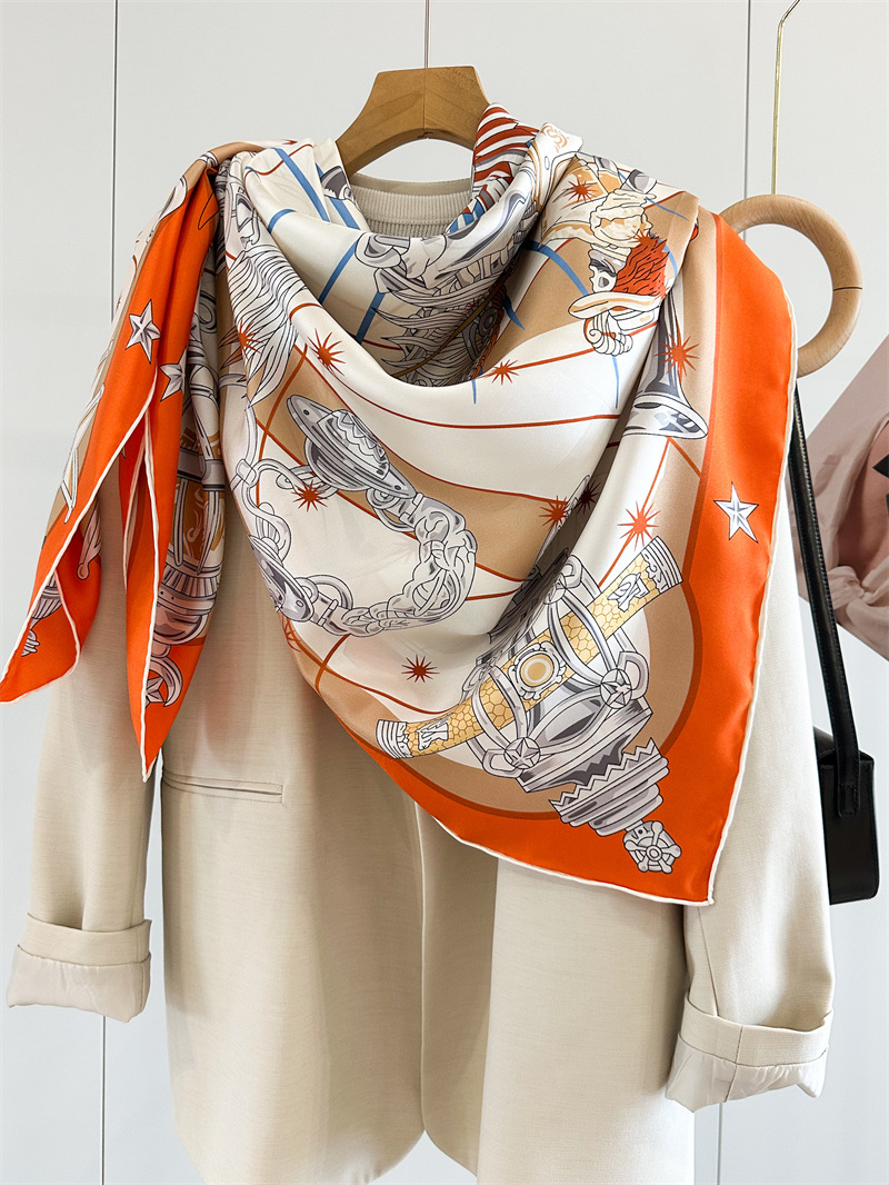 Luxury Brand Scarf Large Silk  - đánh giá và giá Travel Accessories Luxury Brands