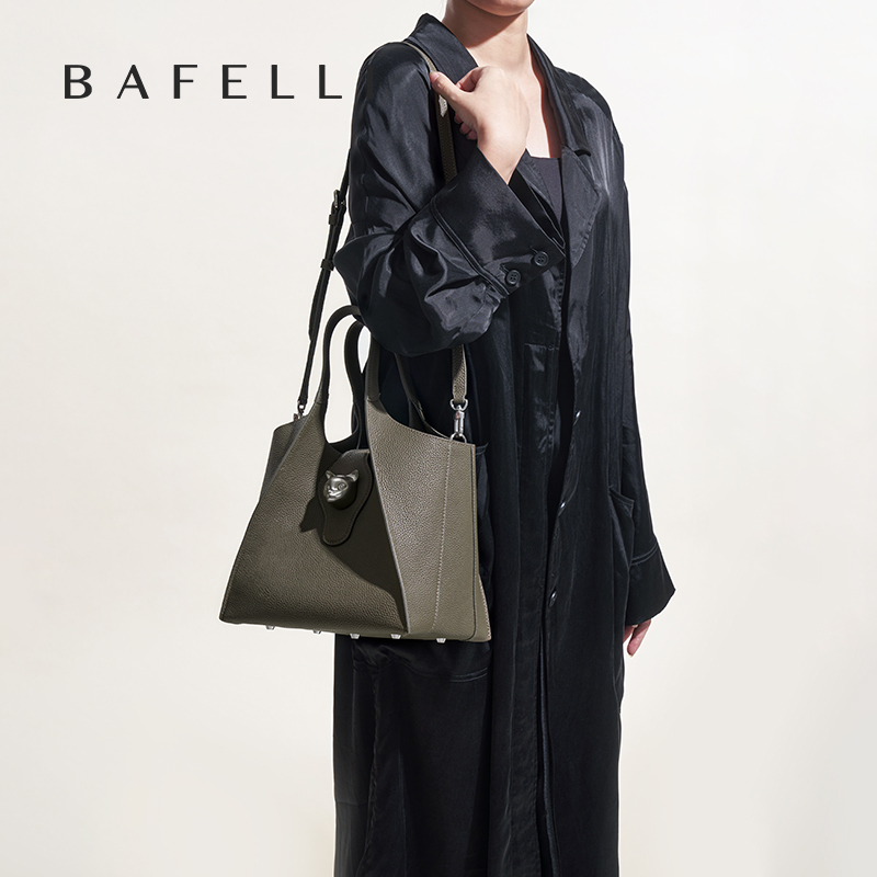 BAFELLI 2026 WOMEN'S HANDBAG T - đánh giá và giá Travel Accessories Luxury Brands